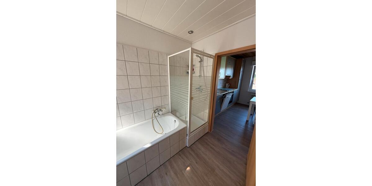 Wohnen auf Zeit Elsfleth - 3 Zimmer, 80 m&sup2;, 12&euro; | Angebot:26058343
