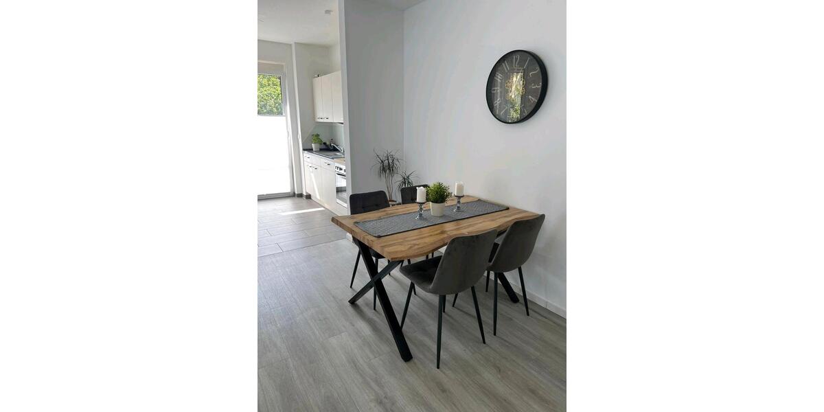 Etagenwohnung Bremen Burglesum - 3 Zimmer, 95 m&sup2;, 1.360&euro; | Angebot:26604845
