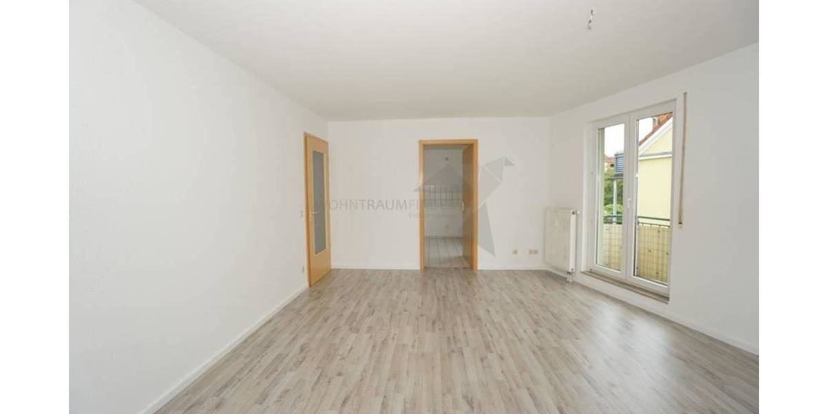 Etagenwohnung Zwickau Innenstadt - 2 Zimmer, 62 m&sup2;, 372&euro; | Angebot:26751362