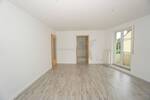 Etagenwohnung Zwickau Innenstadt - 2 Zimmer, 62 m&sup2;, 372&euro; | Angebot:26751362