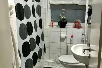 WG-Zimmer in Hamburg 850 € 24 m² zimmer
