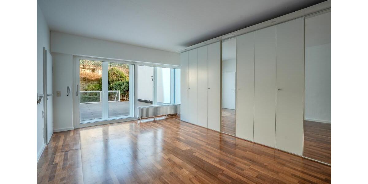 Etagenwohnung Siegburg - 4 Zimmer, 160 m&sup2;, 2.000&euro; | Angebot:25807109