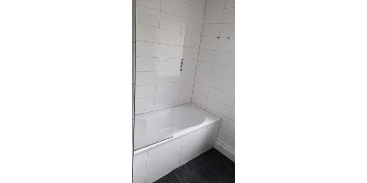 Erdgeschoßwohnung Oberkotzau - 2 Zimmer, 69 m&sup2;, 620&euro; | Angebot:26481209