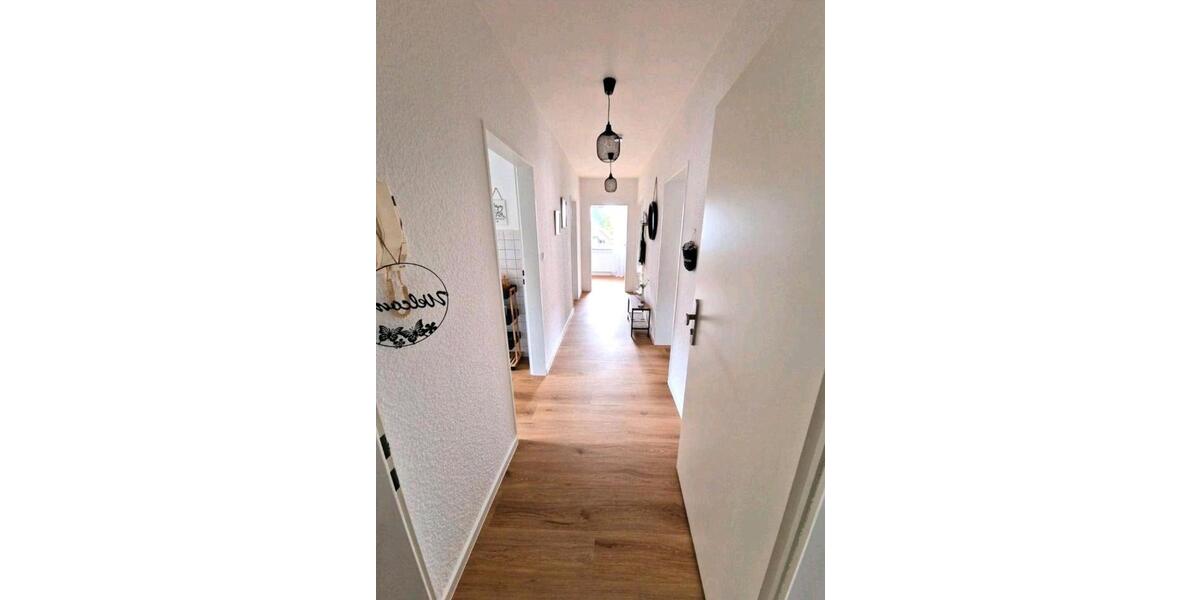 Etagenwohnung Jever - 3 Zimmer, 72 m&sup2;, 750&euro; | Angebot:25981005