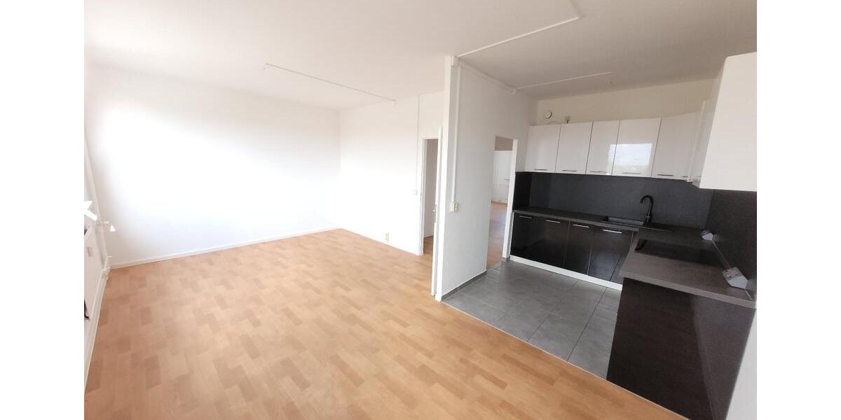 Erdgeschoßwohnung Halle (Saale) Silberhöhe - 3 Zimmer, 56 m&sup2;, 361&euro; | Angebot:26677781