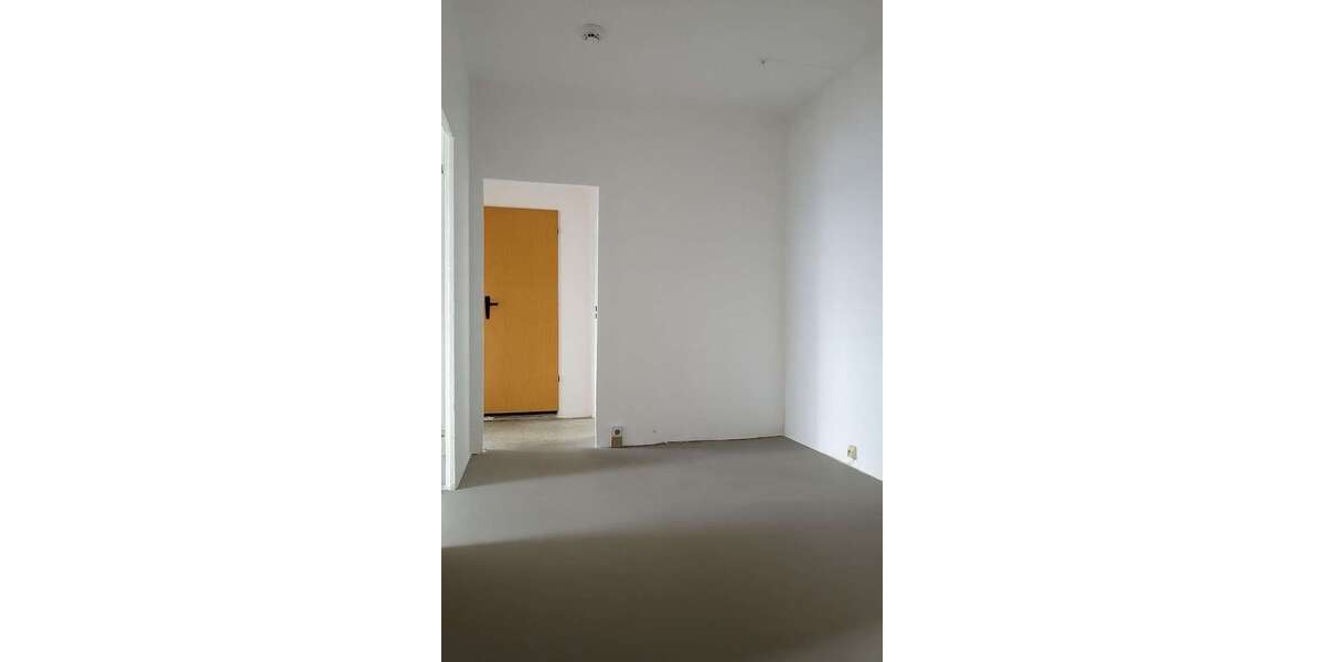 Wohnung zum Mieten in Walddrehna 462 € 77 m² 4 zimmer