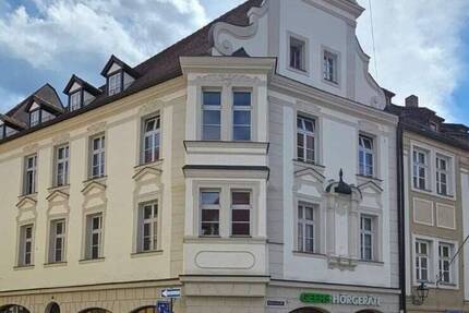 Gewerbeobjekt Amberg - 5 Zimmer, 274 m&sup2;, 3.700&euro; | Angebot:25665004