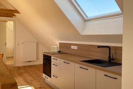 Wohnung Freiburg im Breisgau Ebnet - 3 Zimmer, 50 m&sup2;, 1.200&euro; | Angebot:26440315