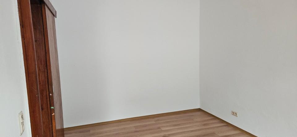 Etagenwohnung Saarbrücken West - 2 Zimmer, 55 m&sup2;, 565&euro; | Angebot:26367357