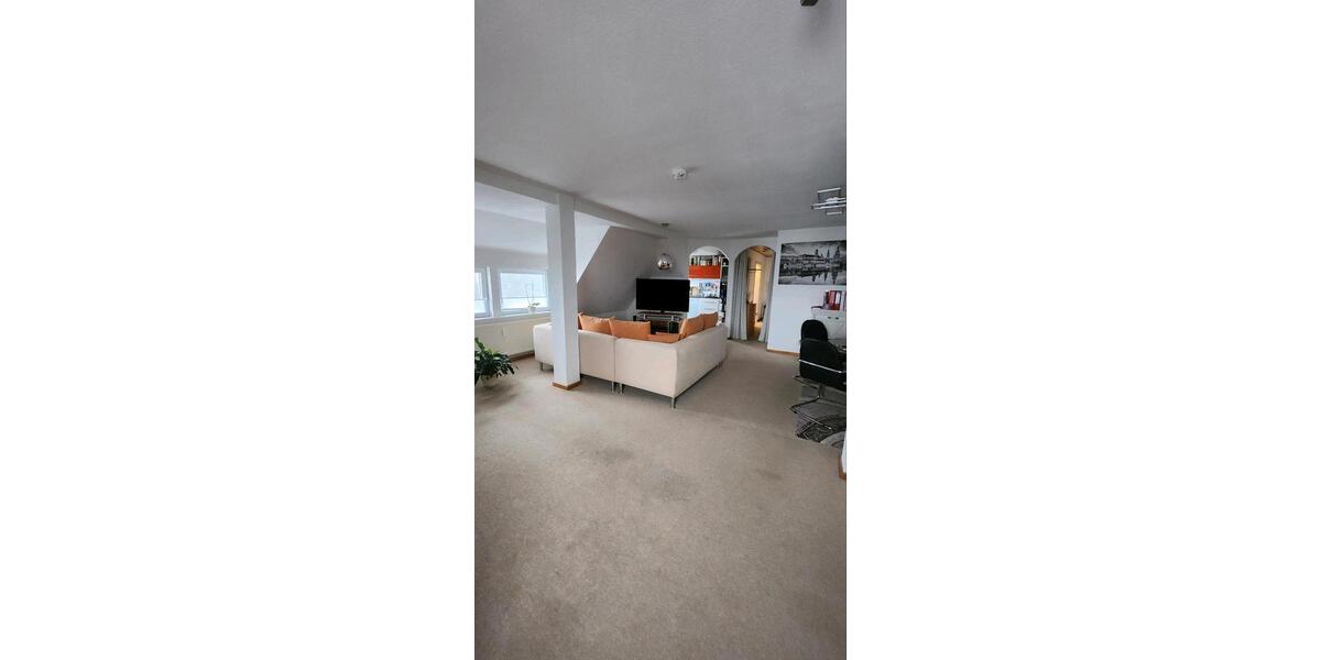 Dachgeschoßwohnung Ilmenau - 3 Zimmer, 70 m&sup2;, 650&euro; | Angebot:25333301