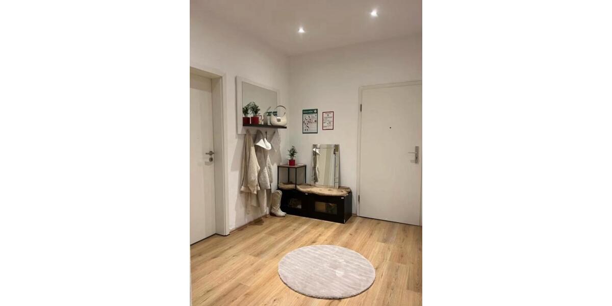 Wohnen auf Zeit Laatzen - 3 Zimmer, 72 m&sup2;, 2.400&euro; | Angebot:26581903