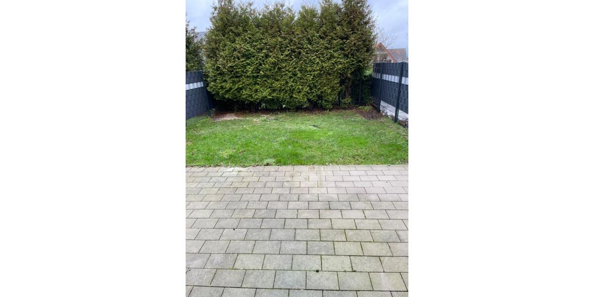 Erdgeschoßwohnung Löhne - 3 Zimmer, 130 m&sup2;, 1.000&euro; | Angebot:24466434