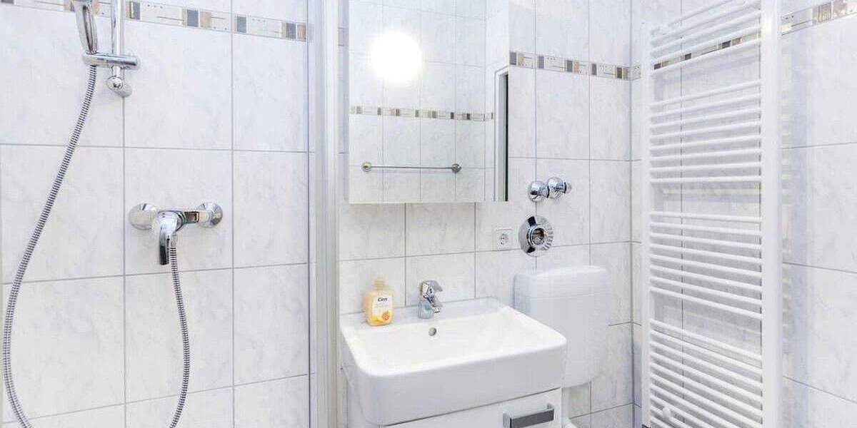 3 Zimmer Wohnung - ruhig, Balkon, Einbauküche, Keller 3 zimmer