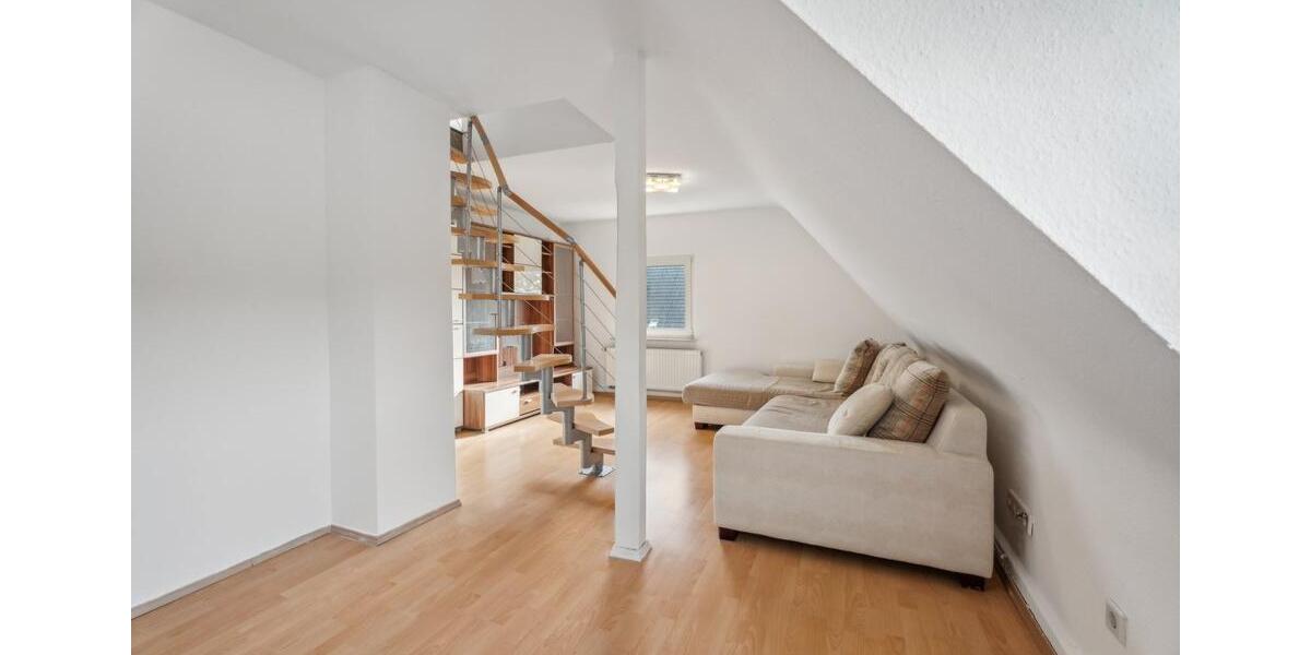 Schöne, eingerichtete Maisonettewohnung mit 74 m² Wohn- & Nutzfl. 2 zimmer