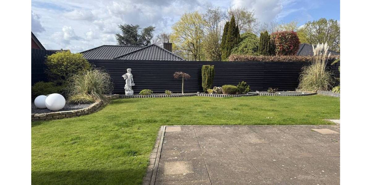 Bungalow Neuenkirchen - 3 Zimmer, 99 m&sup2;, 1.300&euro; | Angebot:26723268