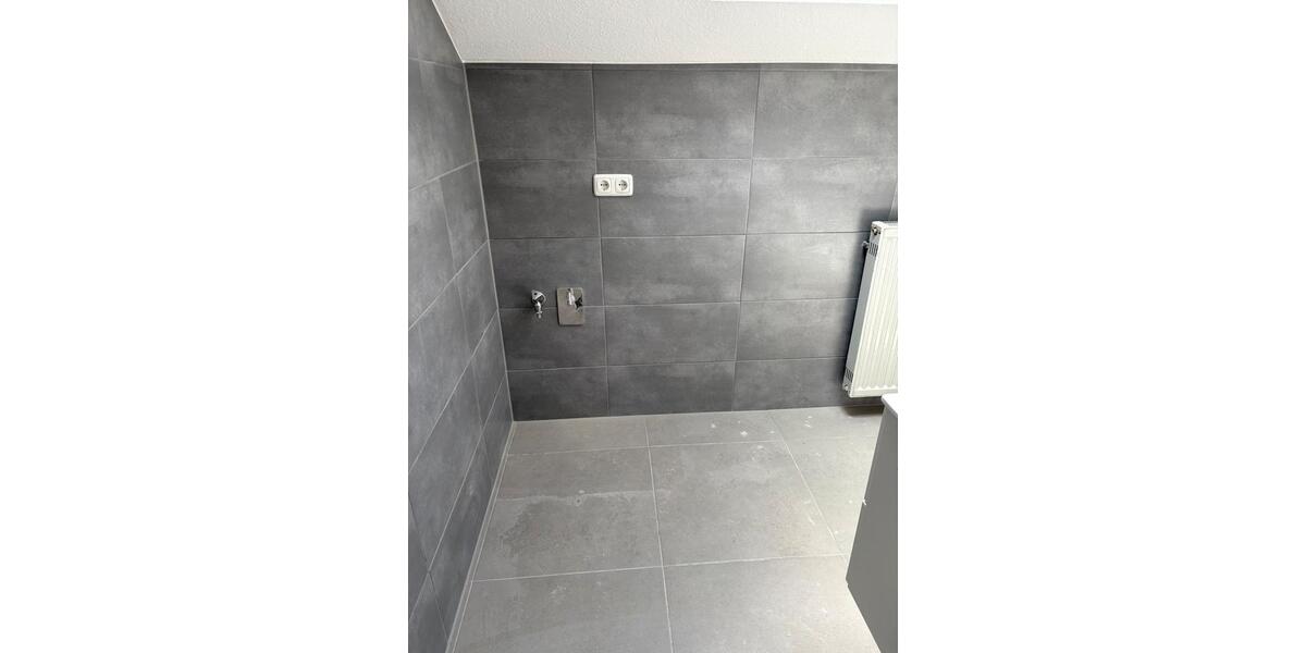 Dachgeschoßwohnung Wächtersbach - 3 Zimmer, 90 m&sup2;, 1.100&euro; | Angebot:26597615