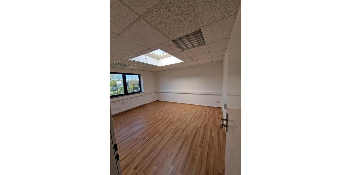Gewerbeobjekt Weyhe - 1.400&euro; | Angebot:26270259