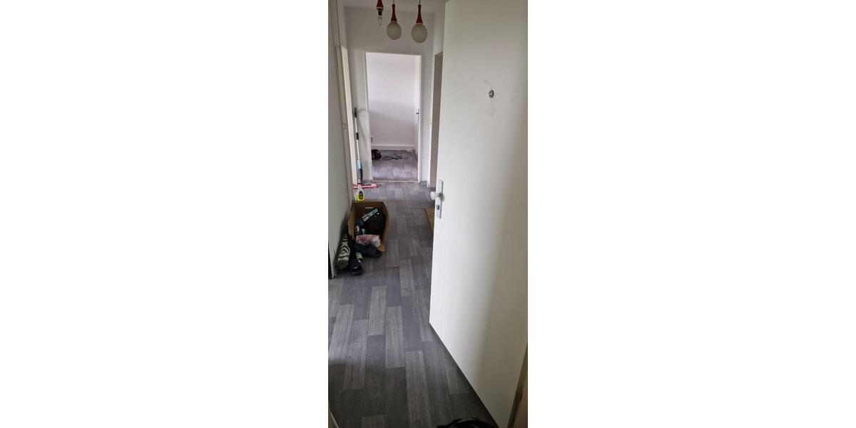 Etagenwohnung Kusel - 3 Zimmer, 80 m&sup2;, 570&euro; | Angebot:26090616