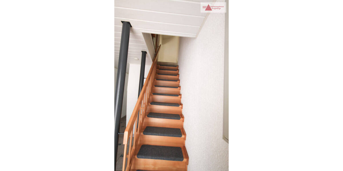 Einfamilienhaus Annaberg-Buchholz OT Buchholz Annaberg - 4 Zimmer, 160 m&sup2;, 800&euro; | Angebot:26686648