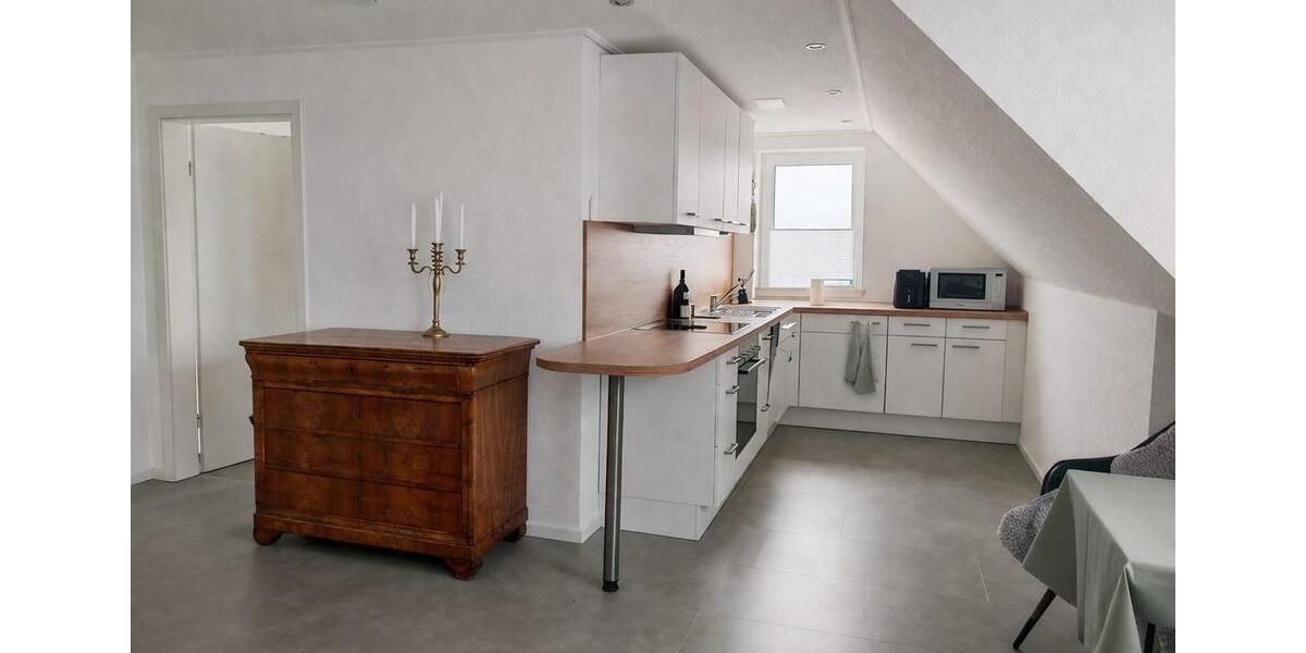 Dachgeschoßwohnung Tönning - 3 Zimmer, 70 m&sup2;, 840&euro; | Angebot:25963513