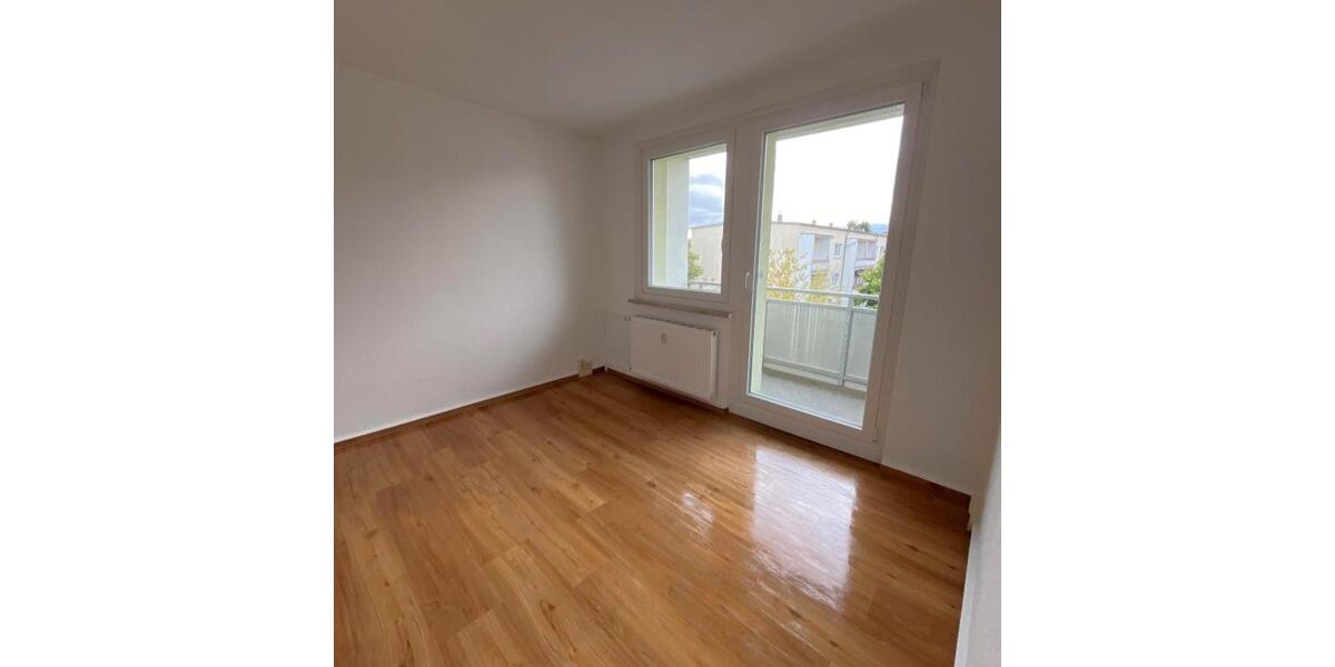 Etagenwohnung Querfurt - 2 Zimmer, 48 m&sup2;, 275&euro; | Angebot:25922722