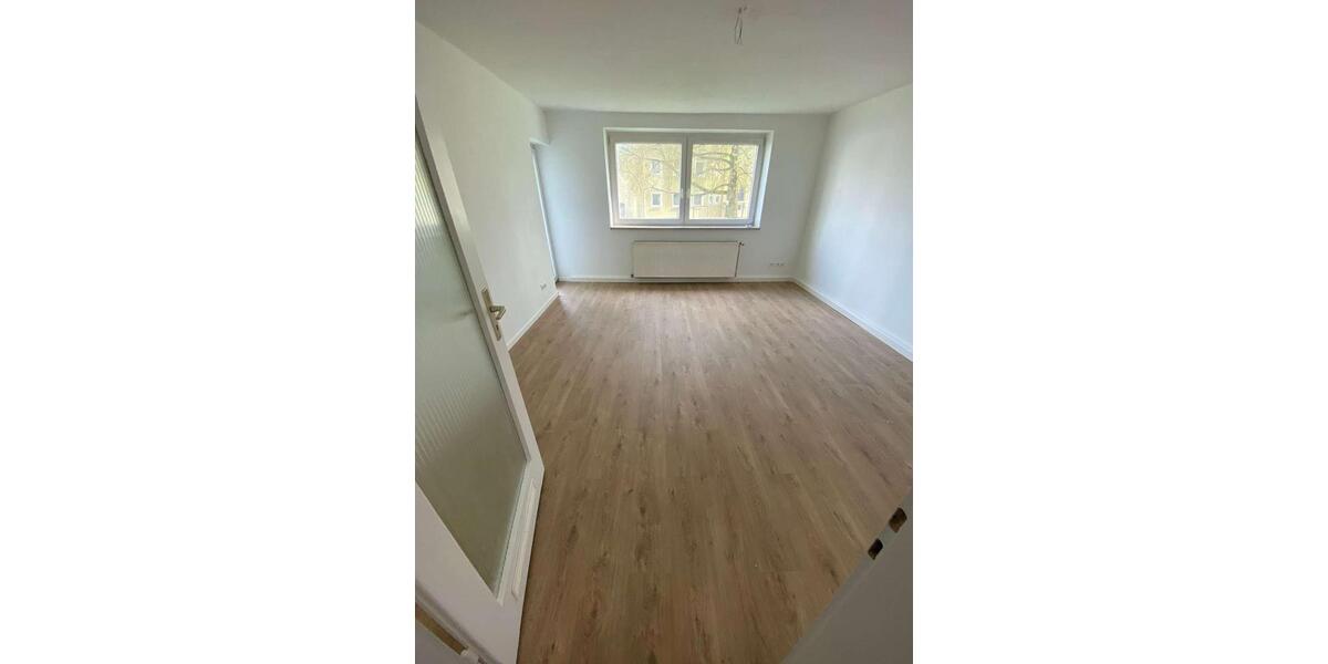 Etagenwohnung Neustadt bei Coburg - 3 Zimmer, 65 m&sup2;, 490&euro; | Angebot:26246924
