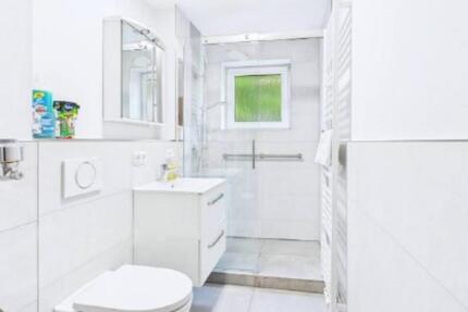 Zimmer frei ab 01.12.2025 – 11 m², WG in Fürth 1 zimmer