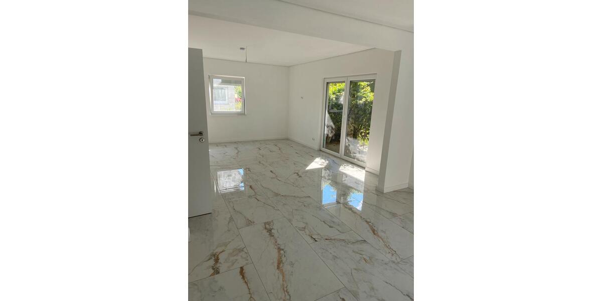 Erdgeschoßwohnung Schwäbisch Gmünd - 3.5 Zimmer, 90 m&sup2;, 1.280&euro; | Angebot:24859690