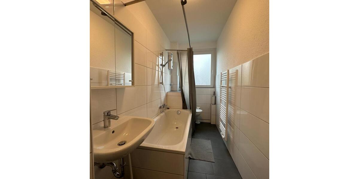 Wohnen auf Zeit Marl - 10 Zimmer, 200 m&sup2;, 15&euro; | Angebot:22491889