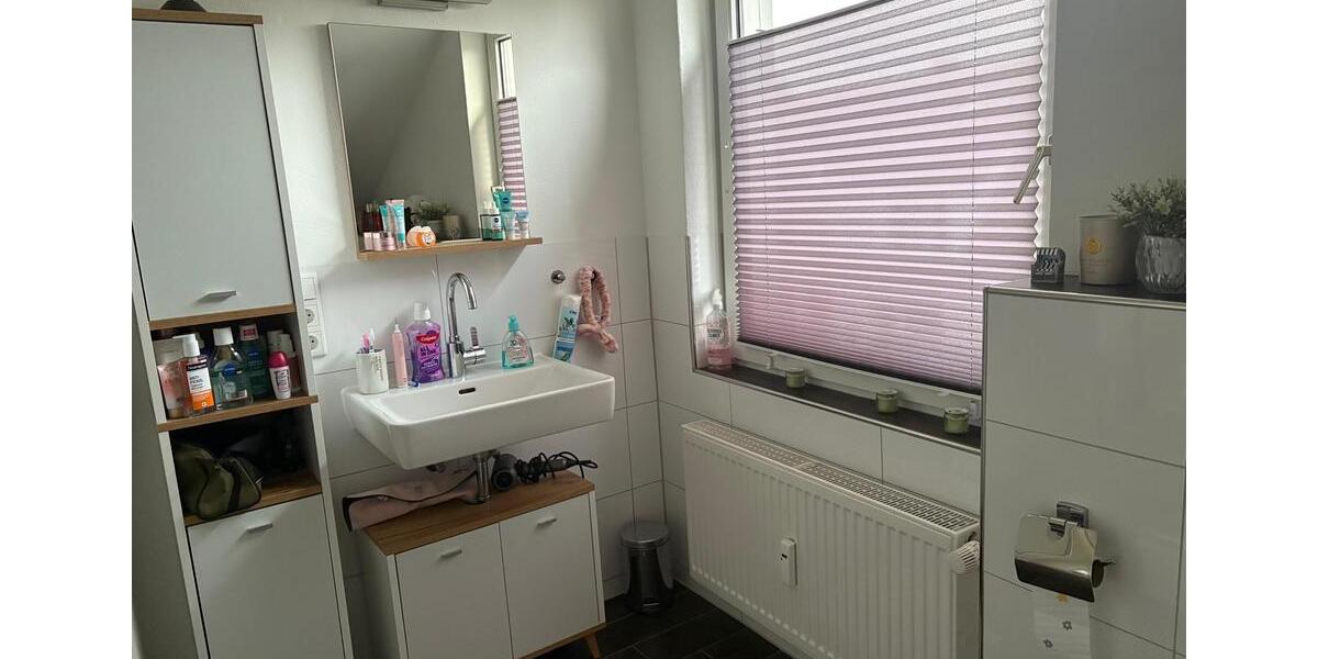 Dachgeschoßwohnung Horn-Bad Meinberg Bad Meinberg - 2 Zimmer, 65 m&sup2;, 540&euro; | Angebot:26441290