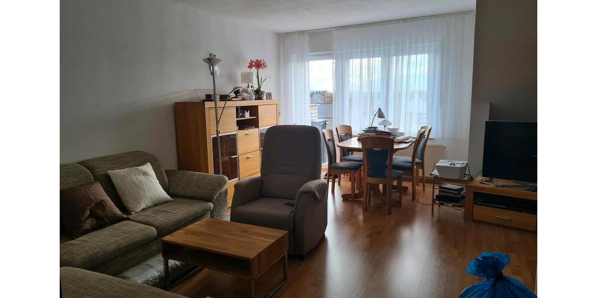 Dachgeschoßwohnung Bünde - 3 Zimmer, 76 m&sup2;, 820&euro; | Angebot:25830195