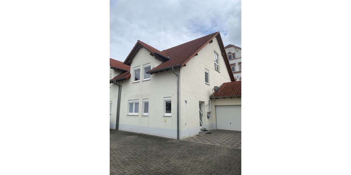 Haus zum Mieten in Ramstein-Miesenbach 1.700 € 205 m² 5 zimmer