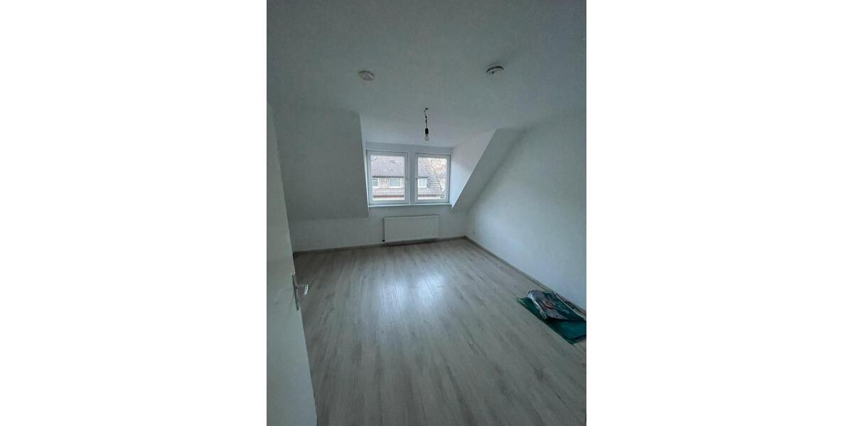 Etagenwohnung Waltrop - 3 Zimmer, 89 m&sup2;, 700&euro; | Angebot:23848154