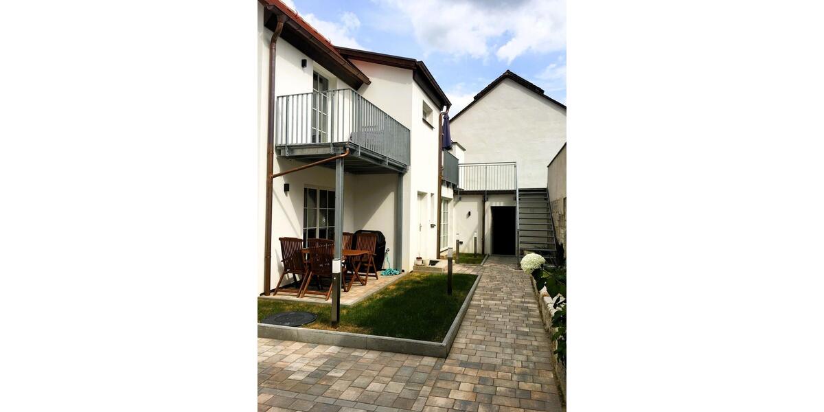 Terrassenwohnung Forchheim - 3 Zimmer, 85 m&sup2;, 1.100&euro; | Angebot:25080947