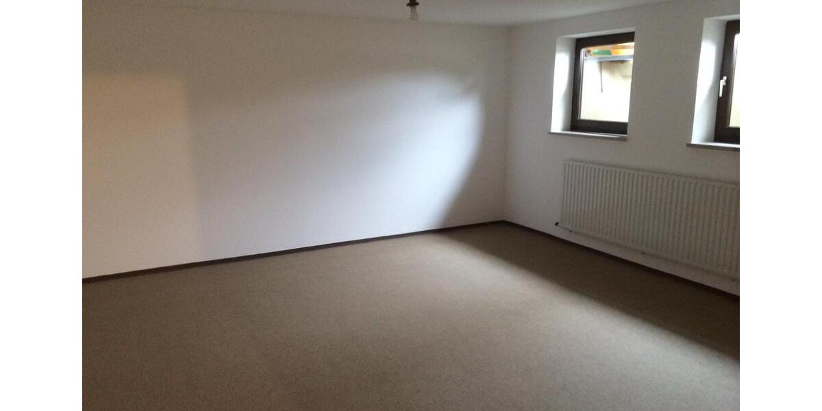 Reihenhaus Erlangen Alterlangen - 6 Zimmer, 149 m&sup2;, 1.700&euro; | Angebot:24544402