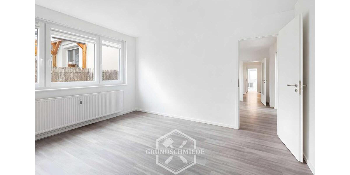 Erdgeschoßwohnung Stuttgart Zuffenhausen - 4 Zimmer, 101 m&sup2;, 1.818&euro; | Angebot:26279943