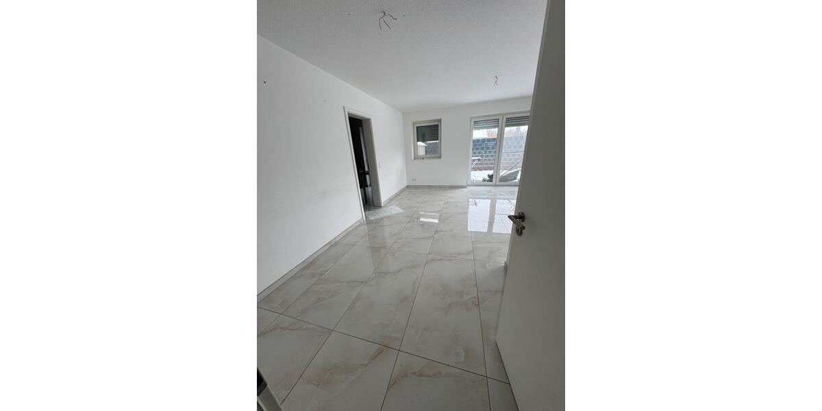 Erdgeschoßwohnung Twistringen - 1 Zimmer, 82 m&sup2;, 1.300&euro; | Angebot:24783643