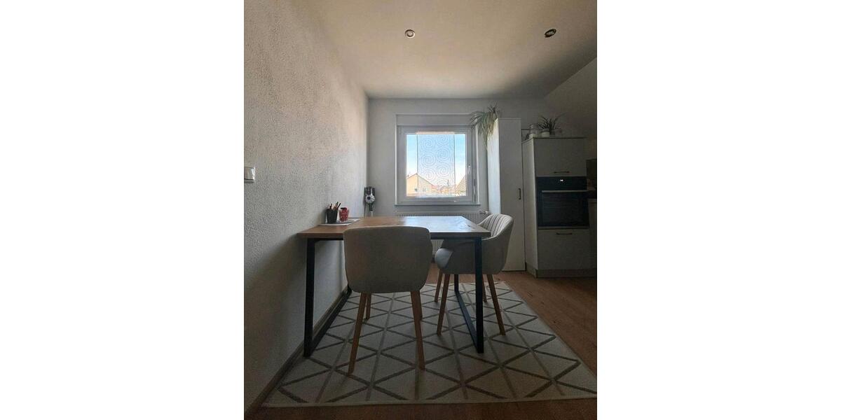 Etagenwohnung Maxhütte-Haidhof Haidhof - 4 Zimmer, 88 m&sup2;, 1.075&euro; | Angebot:26462989