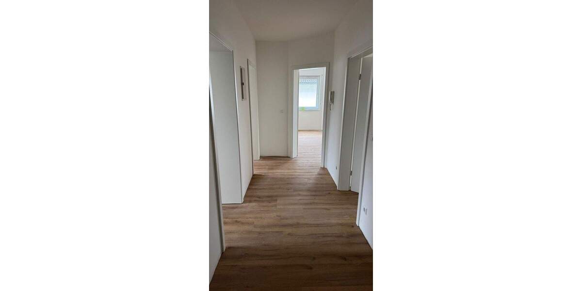 Erstbezug nach Komplettrenovierung - Moderne 3-Zimmer-Wohnung in ruhiger Lage 3 zimmer