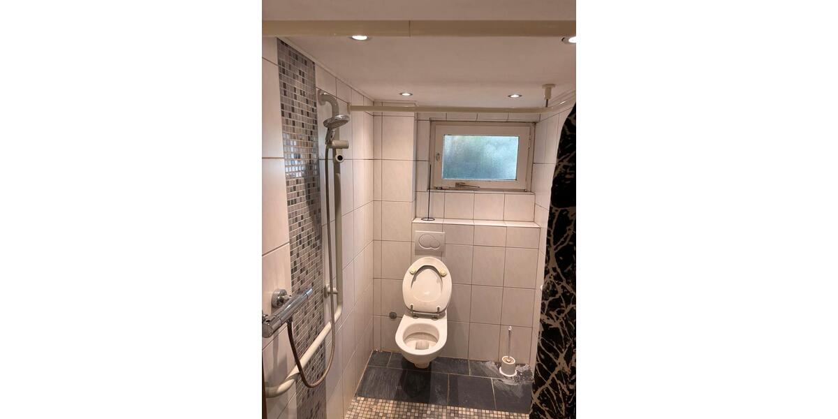 Wohnen auf Zeit Bad Hersfeld - 5 Zimmer, 160 m&sup2;, 27&euro; | Angebot:24718945