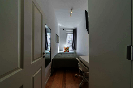 Zimmer Frankfurt am Main Bockenheim - 600&euro; | Angebot:26779231
