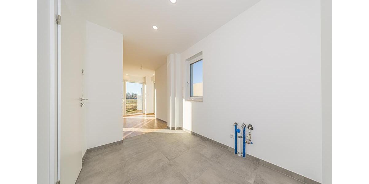 *Doppelhaushälfte in Taucha* Modern leben, minimal verbrauchen *Spitzen-Energiekonzept* (KfW 40) 5 zimmer