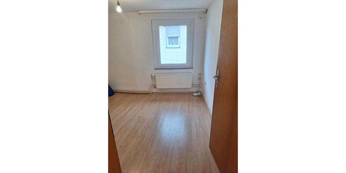 Etagenwohnung Frielendorf - 4 Zimmer, 87 m&sup2;, 800&euro; | Angebot:25967933