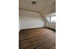Neu renovierte MansardenWohnung