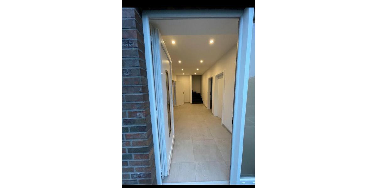 Etagenwohnung Dinklage - 4 Zimmer, 135 m&sup2;, 1.500&euro; | Angebot:26072625