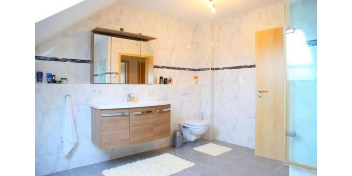 Maisonettenwohnung Freiburg im Breisgau - 5 Zimmer, 116 m&sup2;, 2.000&euro; | Angebot:25120830