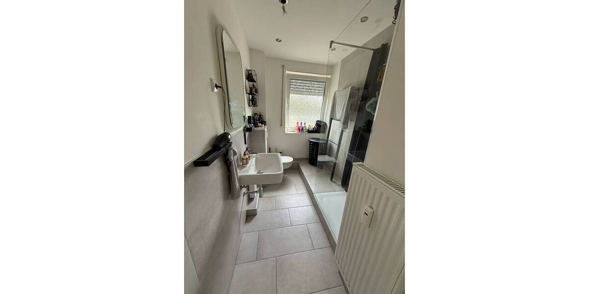 Etagenwohnung Tönisvorst Vorst - 2 Zimmer, 65 m&sup2;, 650&euro; | Angebot:26733597