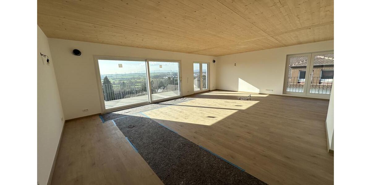 Dachgeschoßwohnung Karben - 3 Zimmer, 158 m&sup2;, 2.060&euro; | Angebot:25384234