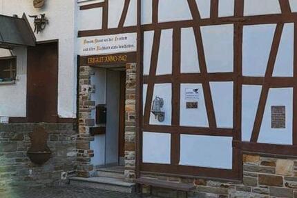 Haus Singhofen - 3 Zimmer, 90 m&sup2;, 990&euro; | Angebot:26182546