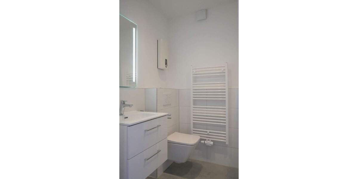 Etagenwohnung Bremen Woltmershausen - 2 Zimmer, 67 m&sup2;, 790&euro; | Angebot:25780350